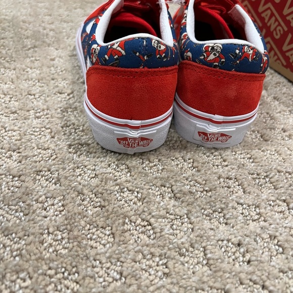 New Old Skool Santa Claus Vans - Picture 13 of 16